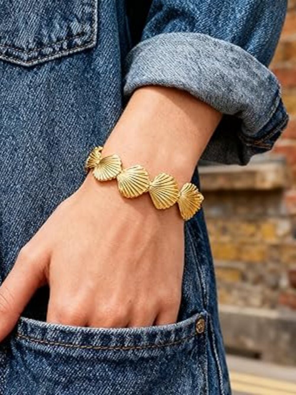 Sea Shell Beach Bangle Bracelet Chunky Gold Adjustable Open Cuff Boho - Picture 2 of 5